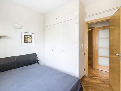 Apartamento amueblado en Av Sarria