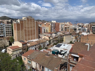Ático con 3 habitaciones con ascensor en Sant Andreu de Palomar Barcelona
