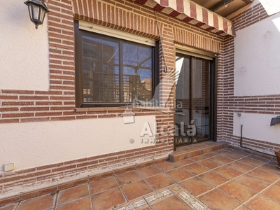Ático dúplex en residencial rialto en el Casco Histórico de alcalá en Alcalá de Henares