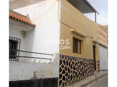 Casa adosada en venta en Los Portales