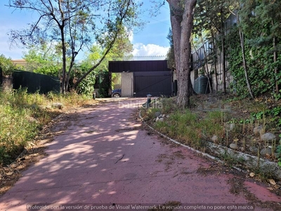 Casa con 6 habitaciones con parking, piscina y calefacción en Madrid