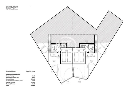 Casa pareada pareado de obra nueva de 416 m² construidos y 548,5 m² de parcela en naquera. en Náquera