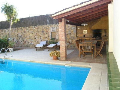 Casa totalmente reformada, piscina en Centre Palafrugell