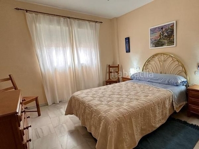 Piso apartamento con muy buenas calidades en el calvario en Torremolinos