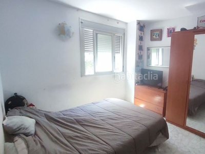 Piso con 3 habitaciones con ascensor, calefacción y vistas a la montaña en Badalona