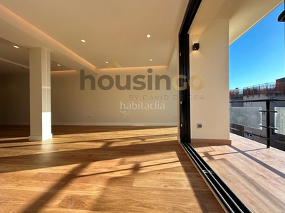 Piso en venta , con 129 m2, 3 habitaciones y 3 baños, aire acondicionado y calefacción central. en Madrid