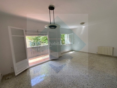 Piso ¡increíble piso en venta en la zona alta de masnou con terraza! ideal inversores alta rentabilidad en Masnou (El)