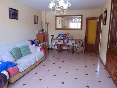 Piso inmobiliaria tagonia vende piso de 3 dormitorios en Campo Real