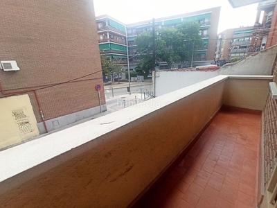 Piso venta puente vallecas, 2 dormitorios, terraza con trastero, balcón, buen estado en Madrid