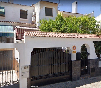 Venta Casa unifamiliar en Calle calipso 71 Mairena del Aljarafe. Con balcón