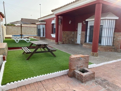 Venta Casa unifamiliar en Lugano Chiclana de la Frontera. Con terraza 227 m²