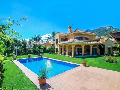 Venta Chalet Marbella. Buen estado plaza de aparcamiento calefacción individual 557 m²