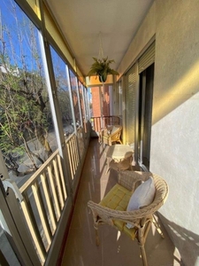 Venta de piso en Las Huertas - San Pablo de 4 habitaciones con terraza y garaje