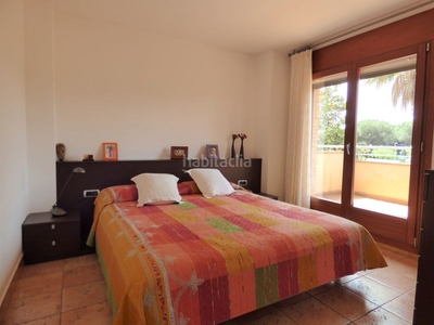 Casa con 5 habitaciones con parking, piscina, calefacción, vistas al mar y vistas a la montaña en Sant Pol de Mar