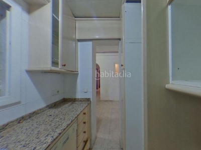 Piso con 4 habitaciones en La Torrassa Hospitalet de Llobregat (L´)