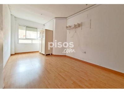 Piso en venta en Carrer de Sòl