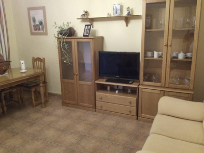 Alquiler Casa adosada Algeciras. Plaza de aparcamiento 90 m²