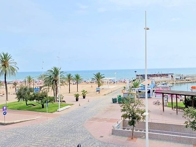 APARTAMENTO EN 1º LINEA DE PLAYA DE GANDIA