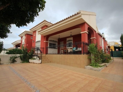 Casa en venta en Los Montesinos