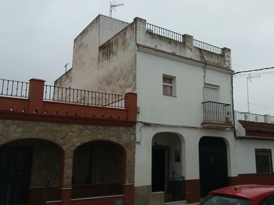 Chalet adosado en venta en Calle Dr Julio Gonzalez Marquez, 41340, Tocina (Sevilla)