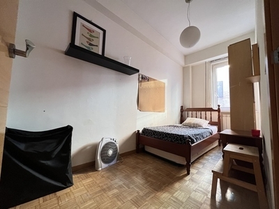 friendly room with air conditionings