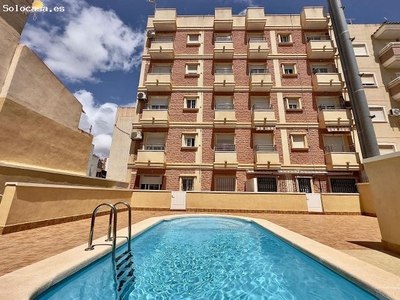 ¡Piscinas Naturales! Apartamento seminuevo con 2 terrazas + piscina comunitaria + garaje + Trastero