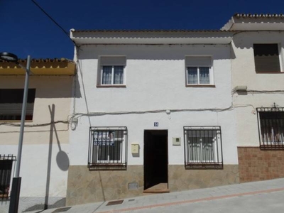 Venta Casa pareada Villanueva del Rosario. 122 m²