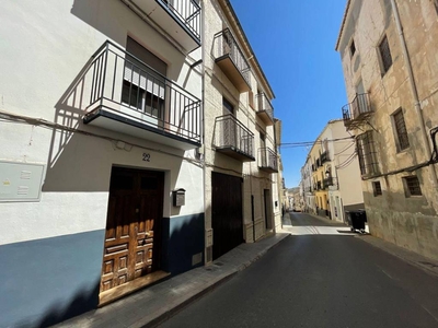 Venta Casa unifamiliar en Calle Guillen Alhama de Granada. Buen estado con balcón 165 m²