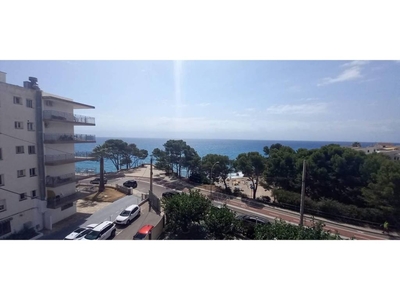 Venta Piso Mont-roig del Camp. Piso de dos habitaciones en Paseo mediterraneo. Buen estado tercera planta con terraza