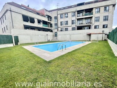 Venta Piso O Porriño. Piso de dos habitaciones en Calle Manuel Rodiguez. Buen estado primera planta con terraza