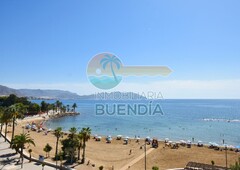 APARTAMENTO CON PRECIOSAS VISTAS AL MAR EN PRIMERA LÍNEA EN EL RIHUETE