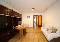 Venta de piso en Llosa (la) de 4 habitaciones con terraza y aire acondicionado