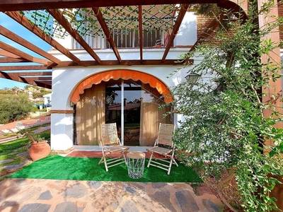 Alquiler de piso en Cerrado Calderón - El Morlaco de 1 habitación con terraza y piscina