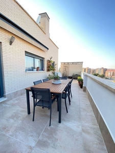 Ático en venta en Ensanche de Vallecas - Valdecarros de 2 habitaciones con terraza y garaje