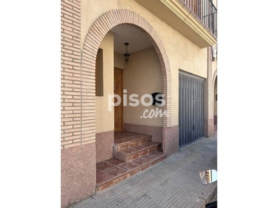 Casa adosada en venta en Nuez de Ebro