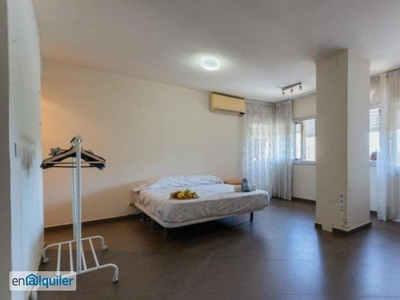 Piso de 4 habitaciones en alquiler en Sant Antoni