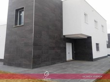 Venta Casa unifamiliar Chiclana de la Frontera. Con terraza 75 m²
