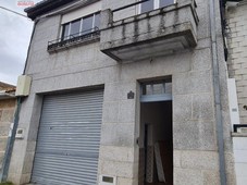 Venta Casa unifamiliar Ourense. A reformar con balcón 185 m²