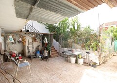 Casa adosada en venta en Residencial Triana - Barrio Alto