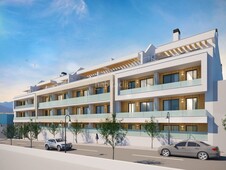 Piso con 2 habitaciones con ascensor, parking y piscina en Mijas