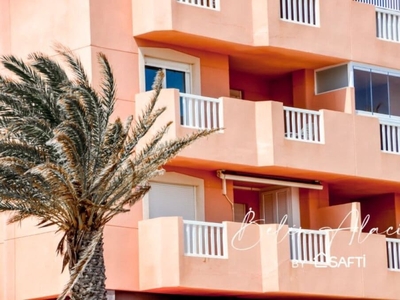 Apartamento Playa en venta en La Manga del Mar Menor, Murcia