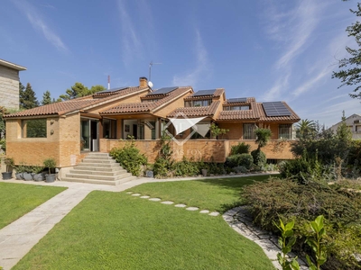 Casa / villa de 623m² en venta en Pozuelo, Madrid