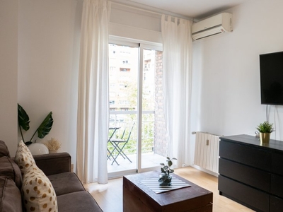 Moderno apartamento de 2 dormitorios en alquiler en Tetuán, Madrid