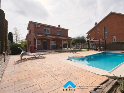 Chalet con 6 habitaciones con parking, piscina y calefacción en Ametlla del Vallès (L´)