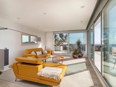 Chalet villa moderna con vistas al mar en venta en tamariu en Begur