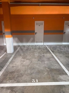 Piso con 2 habitaciones con parking en Perchel Norte Málaga