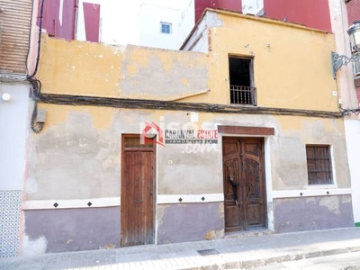 Casa adosada en venta en El Cabanyal-El Canyamelar
