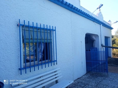 Casa con terreno en Chiclana de la Frontera