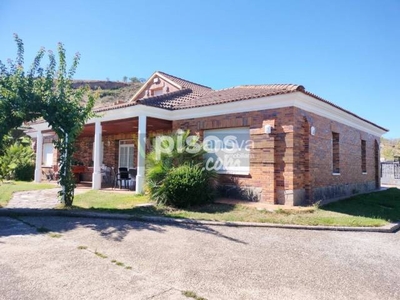 Casa en venta en Alberite