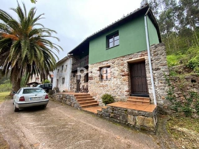 Casa en venta en Calle Tornón